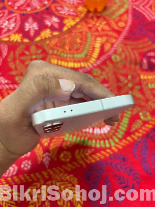 Samsung S24 (8/256gb)